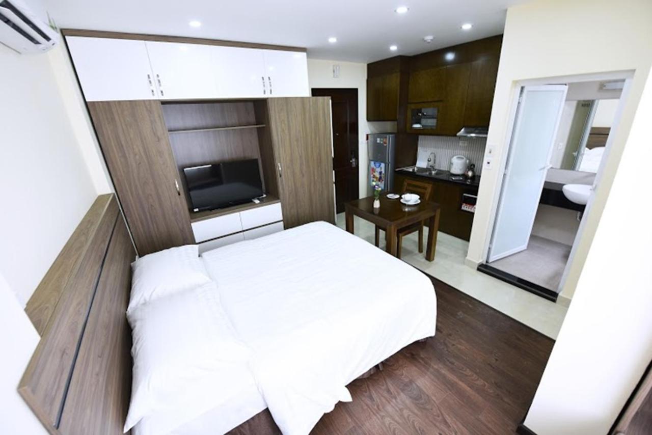 Granda Legend Apartment Hanoi Esterno foto