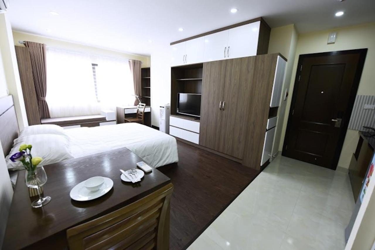 Granda Legend Apartment Hanoi Esterno foto